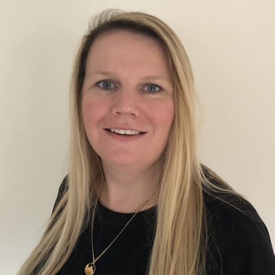 Karen Hanlon